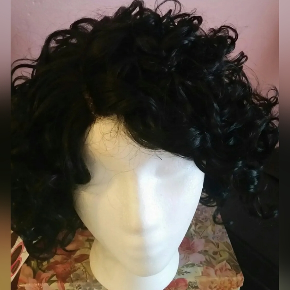 Curly Hair Synthetic Wig Black 1B NWT - Picture 3 of 7